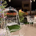 Louis Hotel - Bui Vien Walking Street